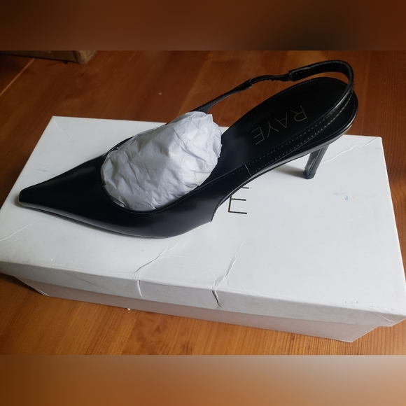 Bobby Pump By RAYE Size 6.5 - Picture 3 of 5